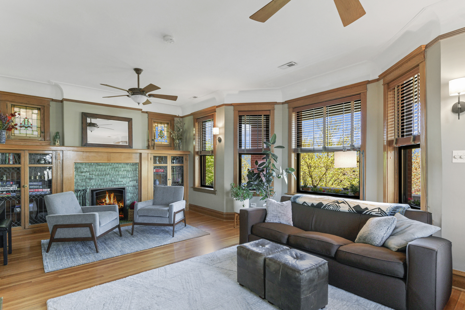 2745 W Logan Boulevard Unit: 4