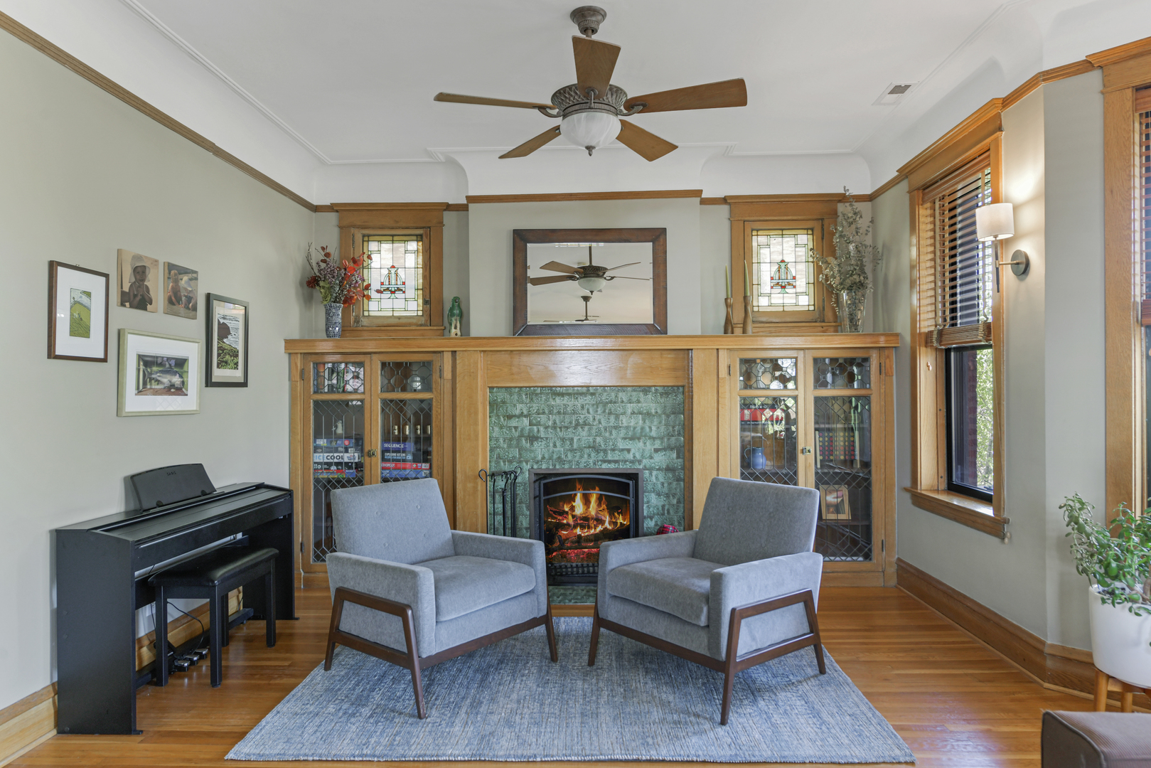 2745 W Logan Boulevard Unit: 4