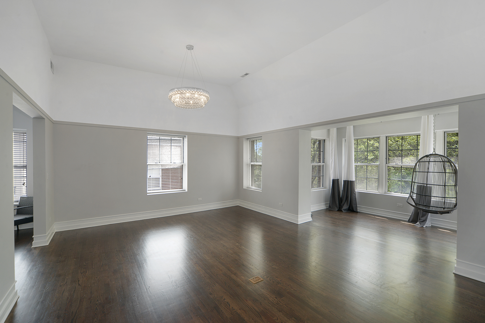 4631 S Ellis Avenue Unit: 3F