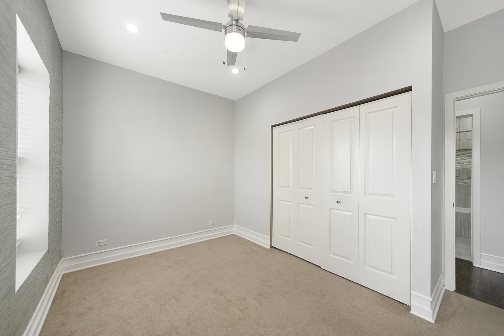 4631 S Ellis Avenue Unit: 3F