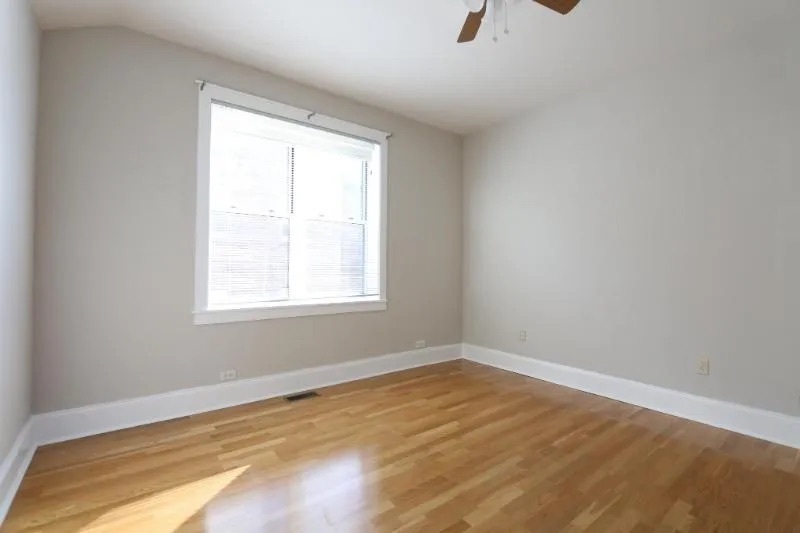 1616 S Morgan Street Unit: 3