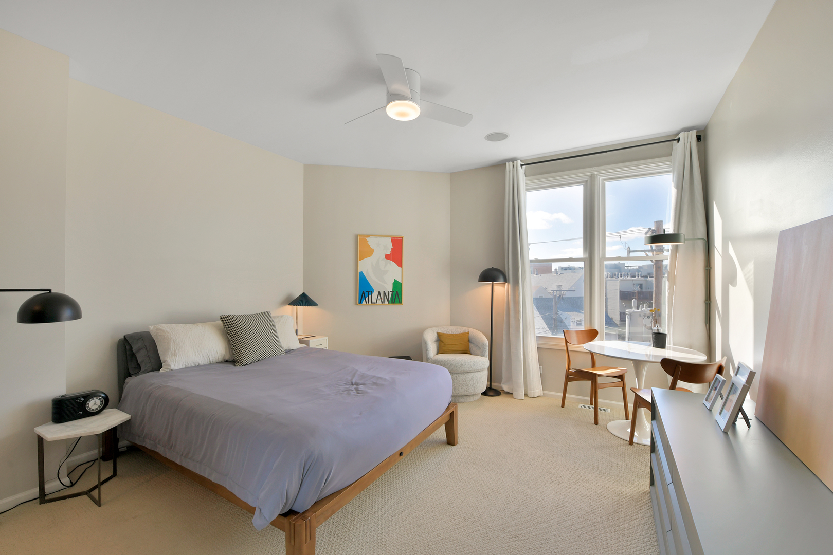 2840 N Lincoln Avenue Unit: C1