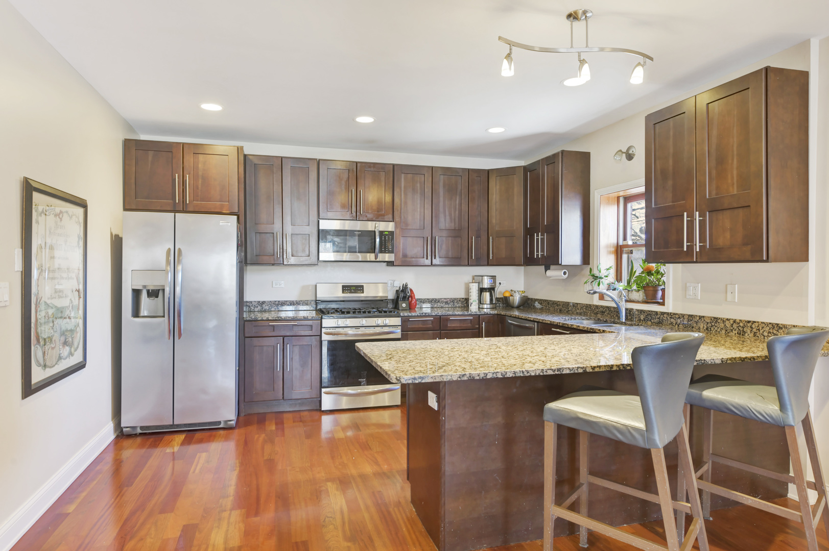 2743 W Thomas Street Unit: 101