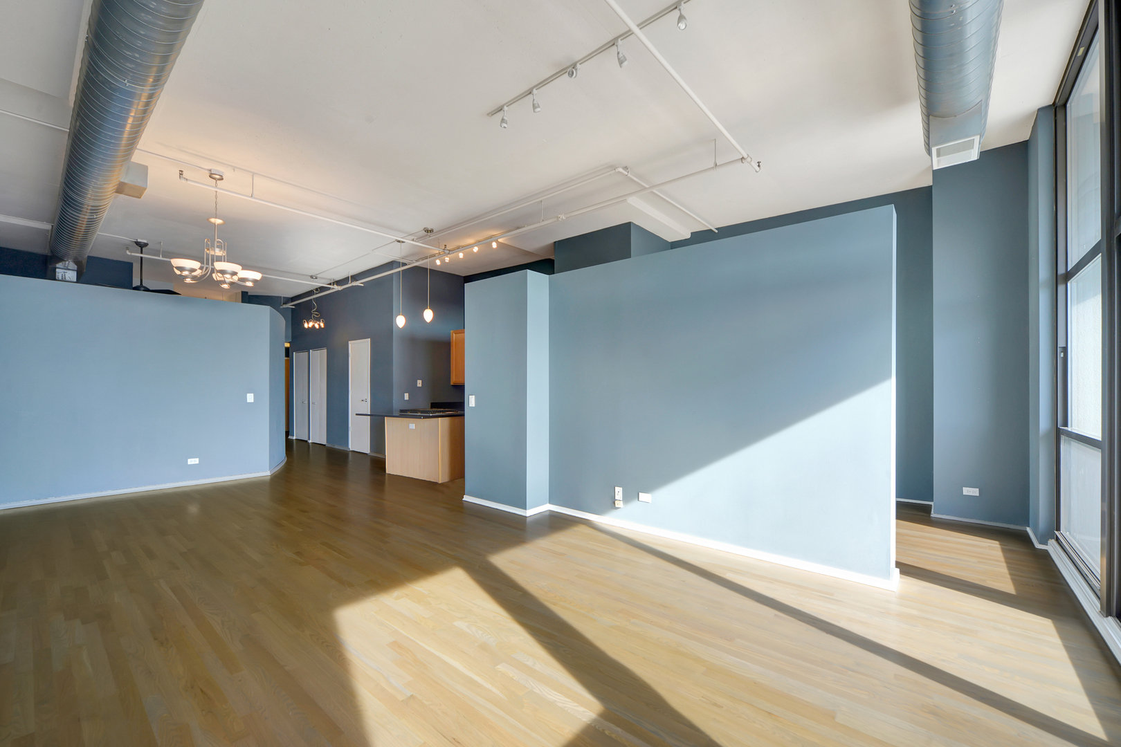 1530 S State Street Unit: 1028