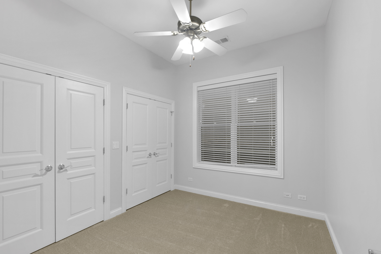 1359 W FULLERTON Avenue Unit: 2W