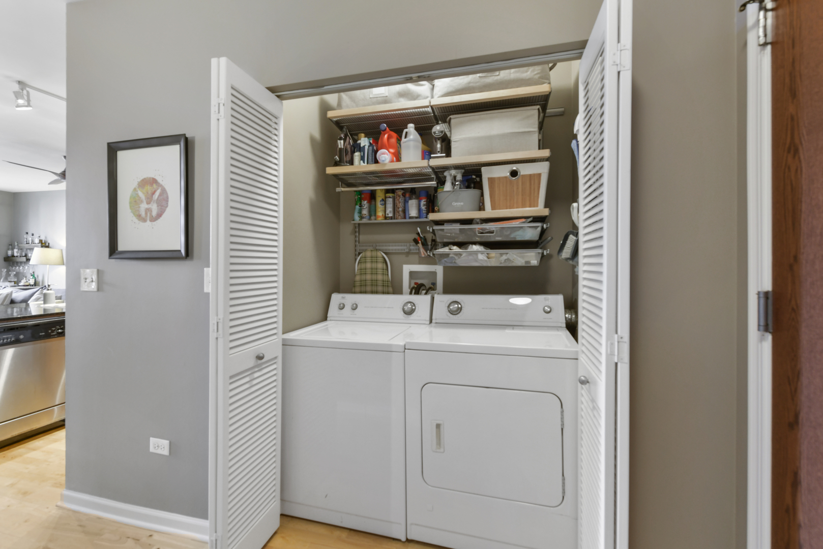 1255 S STATE Street Unit: 807