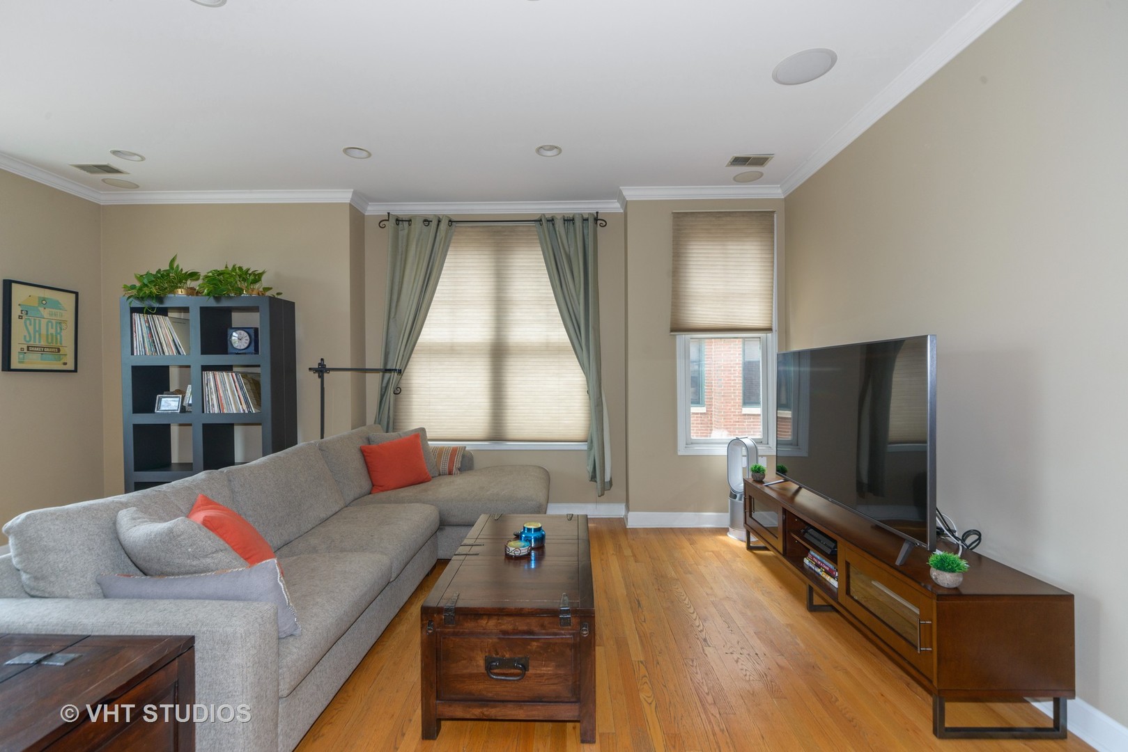 2140 N WINCHESTER Avenue Unit: 1