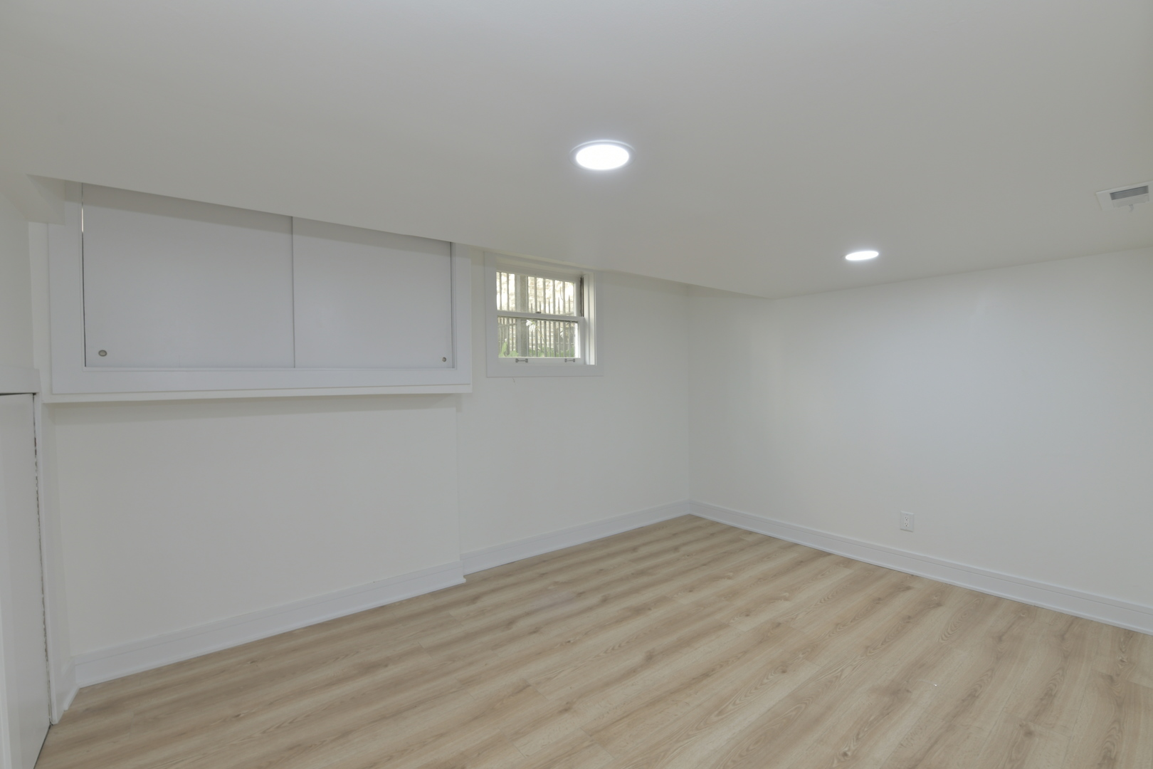 2735 N Mozart Street Unit: GARDEN