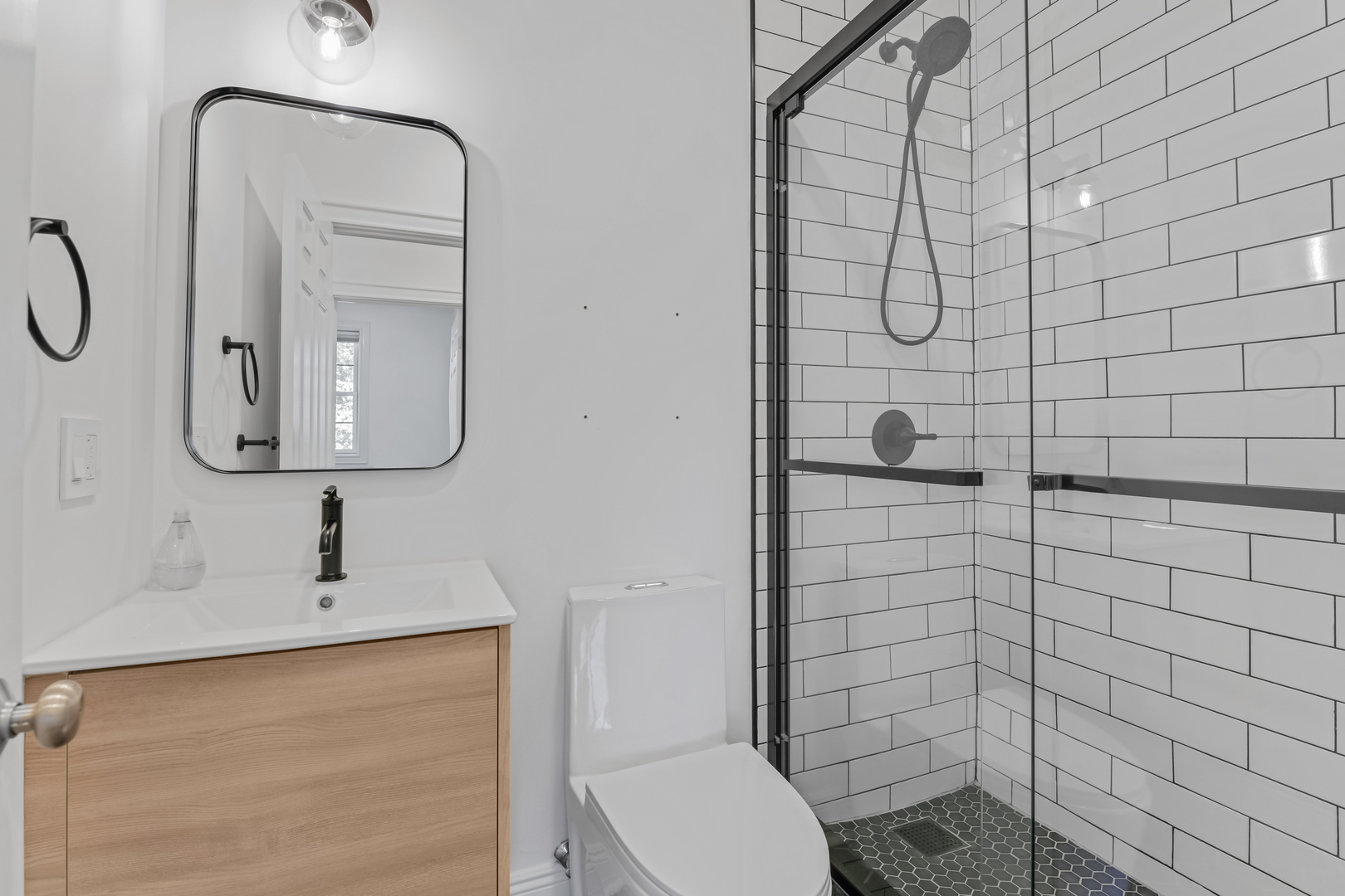 2222 W Armitage Avenue Unit: 3E