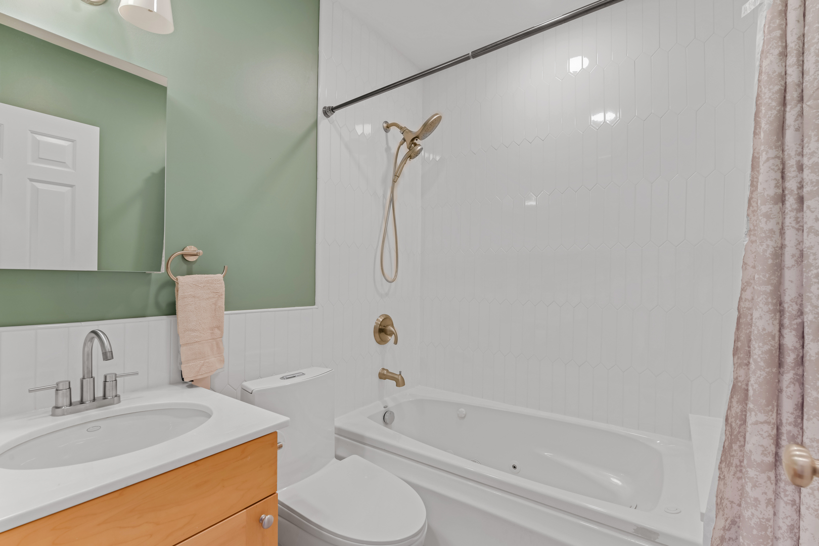 2222 W Armitage Avenue Unit: 3E