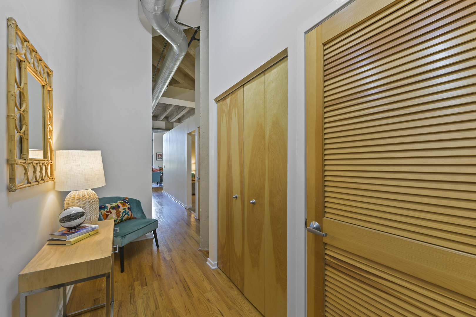 1645 W Ogden Avenue Unit: 526