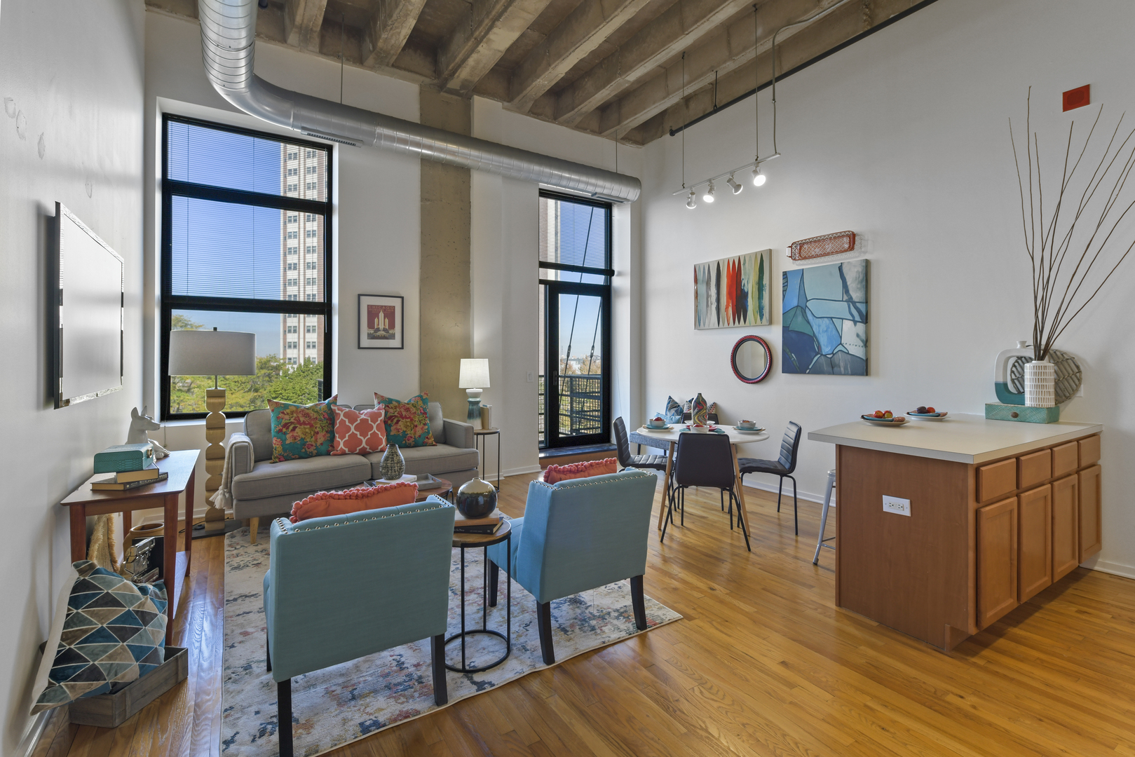 1645 W Ogden Avenue Unit: 526