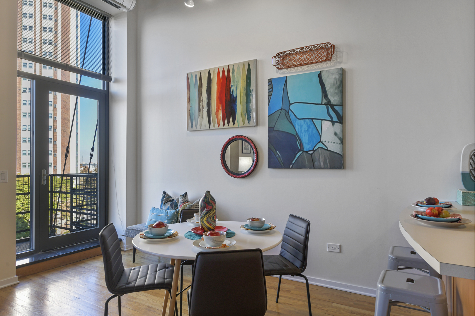 1645 W Ogden Avenue Unit: 526