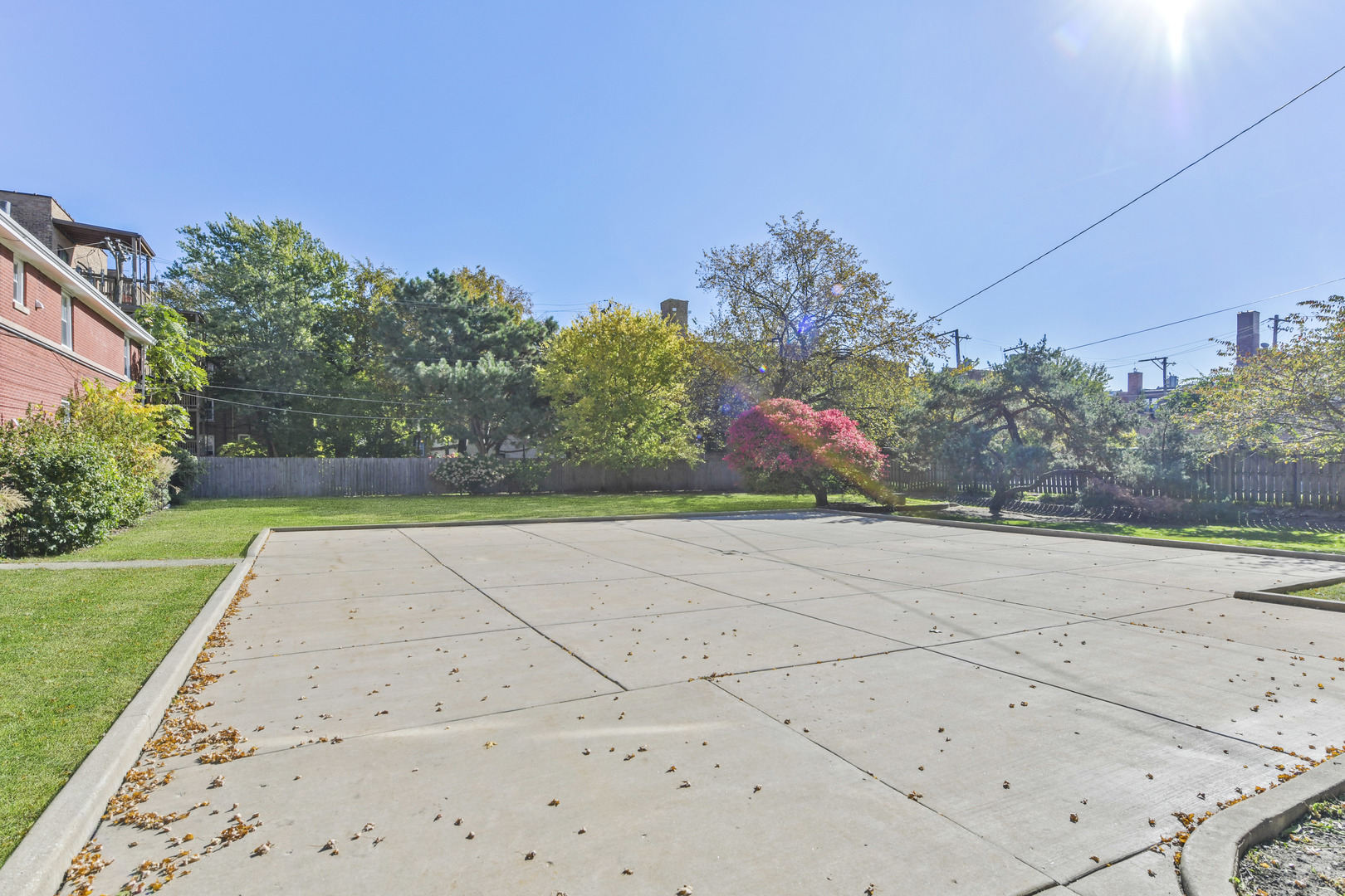 5017 S Greenwood Avenue