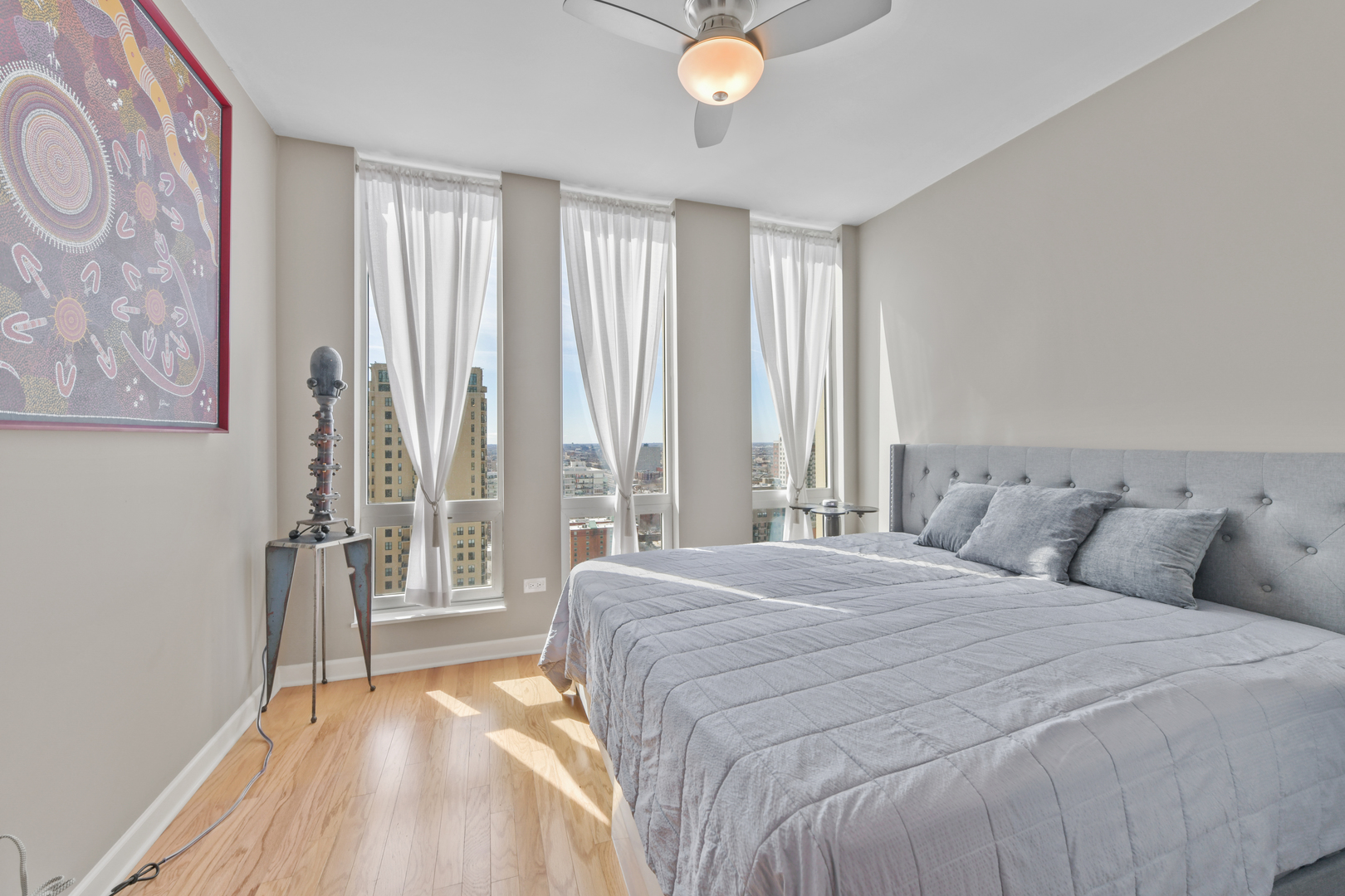 1400 S Michigan Avenue Unit: 2210