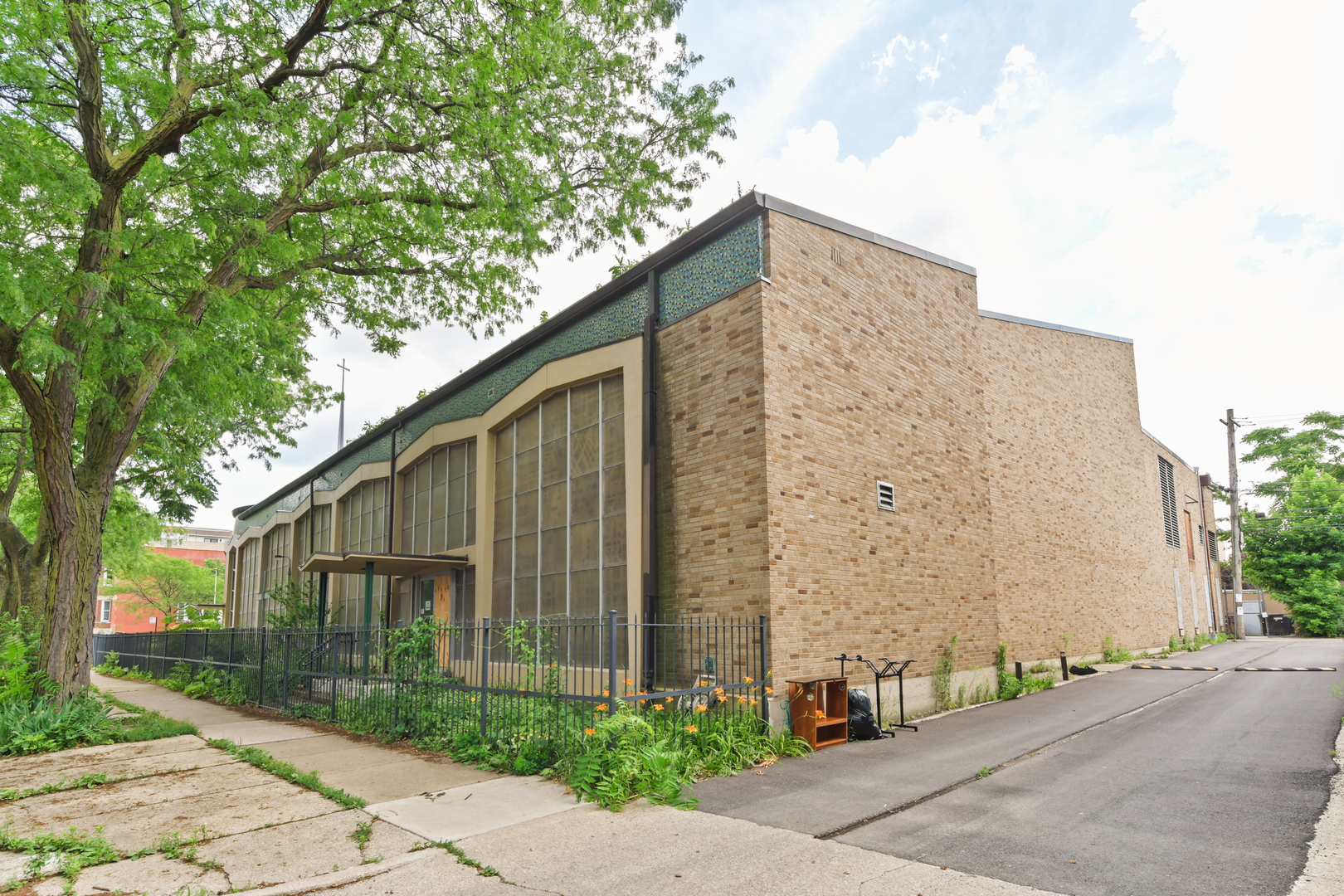 2510 W Cortez Avenue