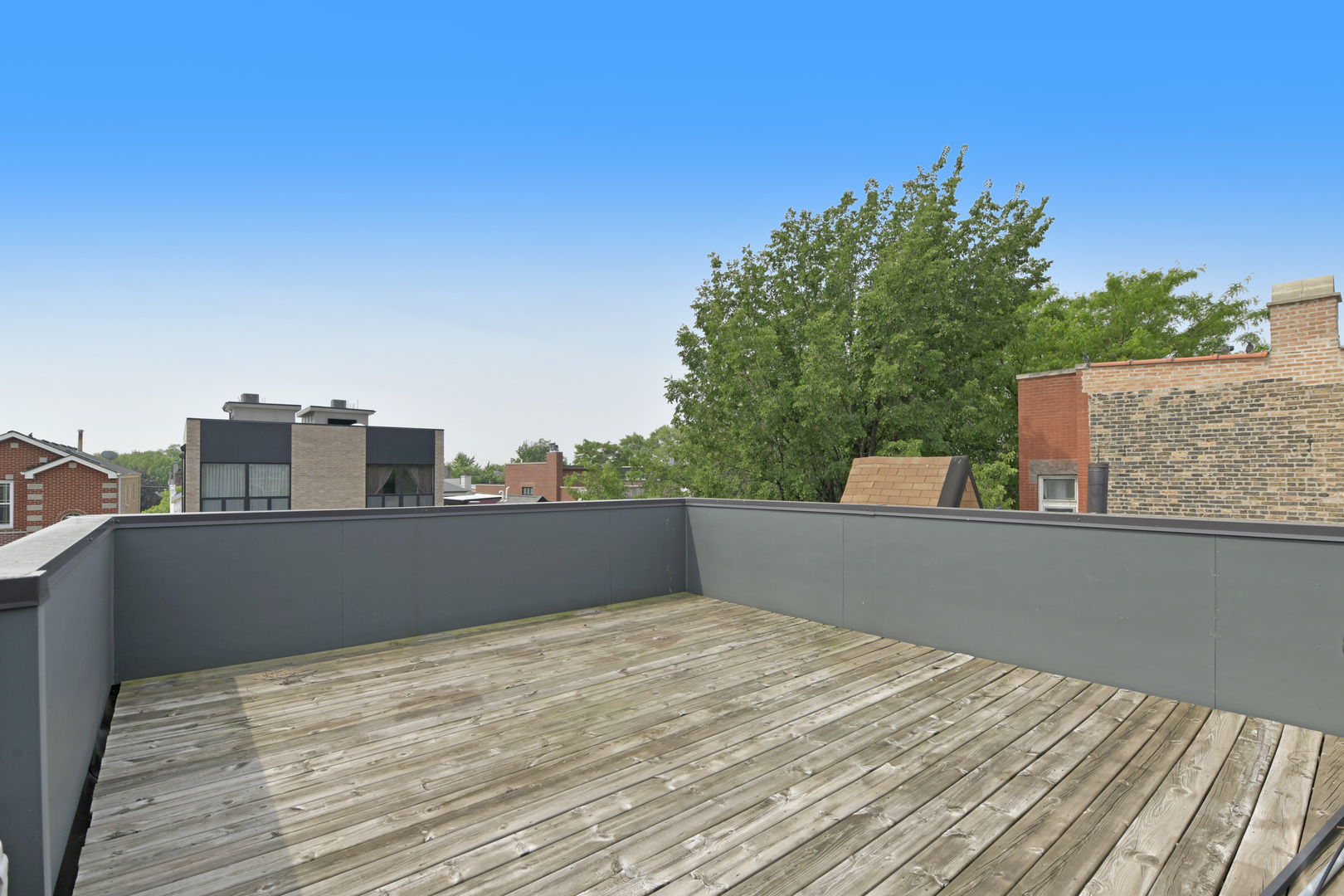 2036 W Huron Street