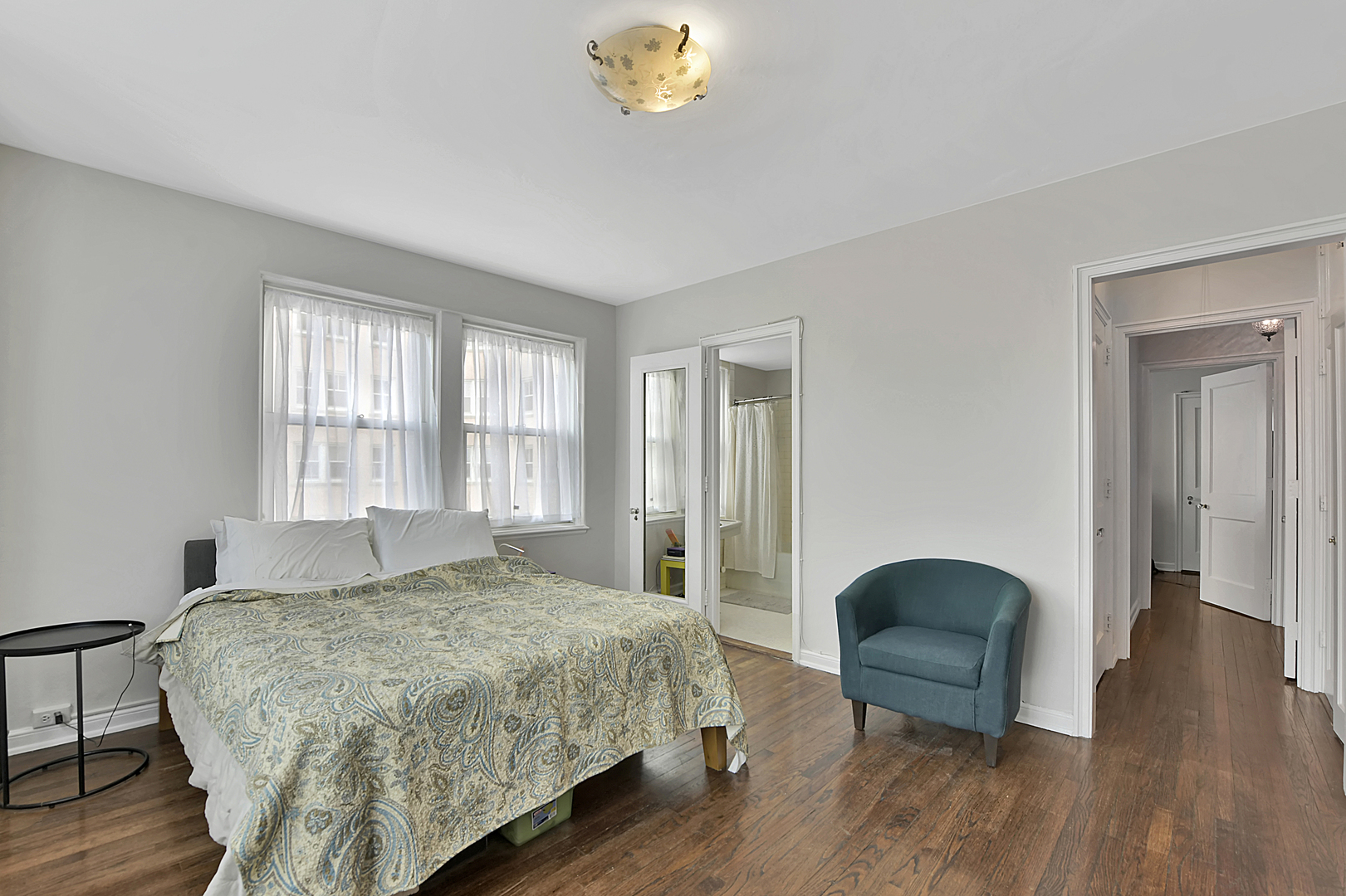 5555 N SHERIDAN Road Unit: 507