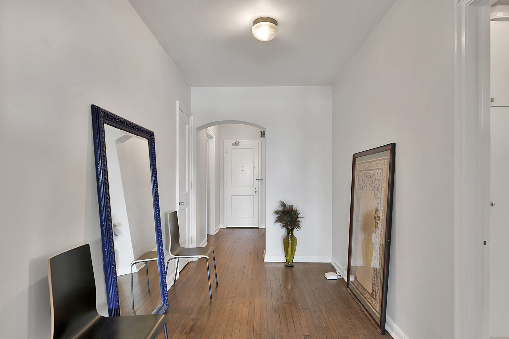 5555 N SHERIDAN Road Unit: 507