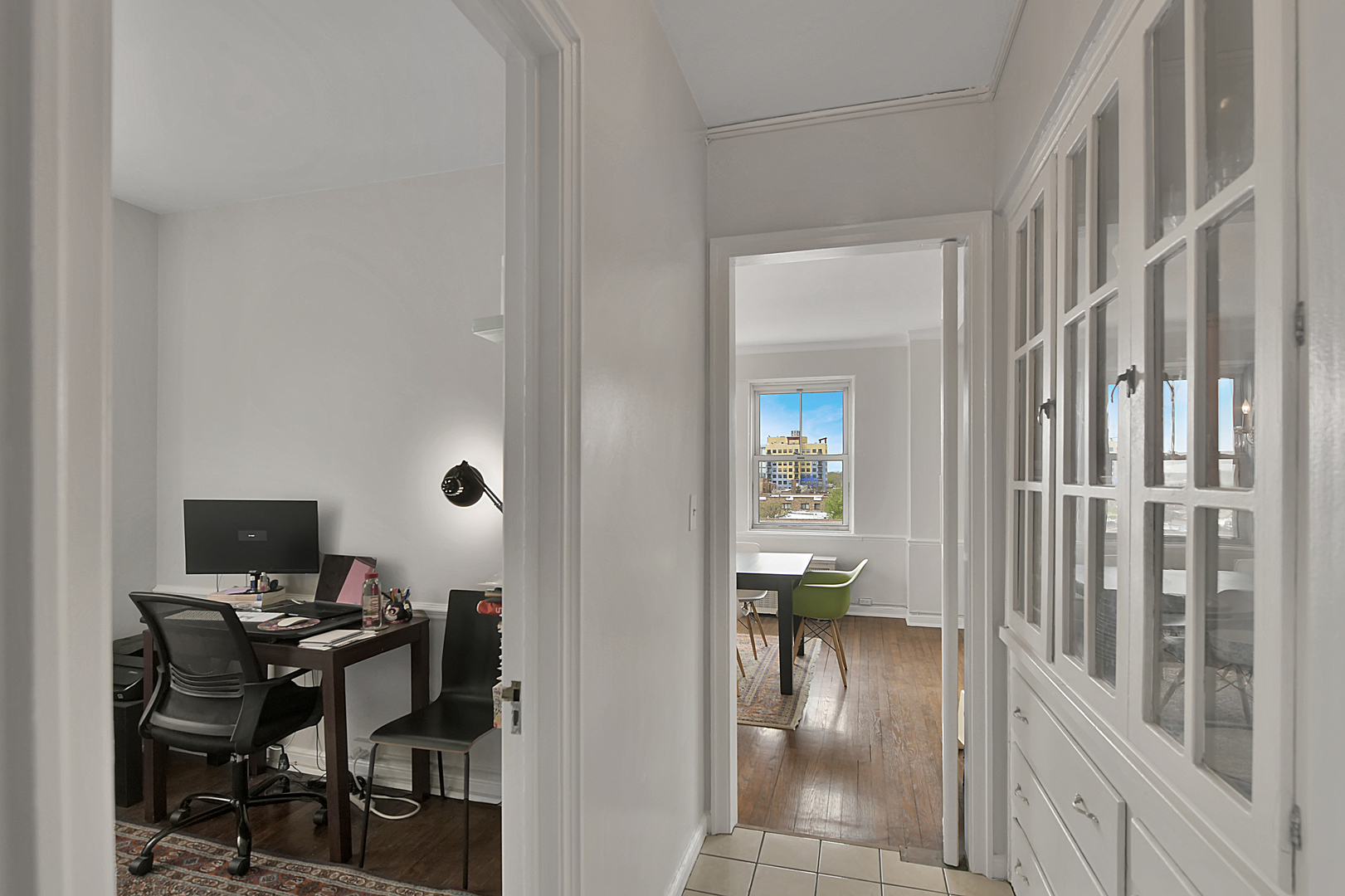 5555 N SHERIDAN Road Unit: 507