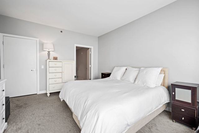 8 E RANDOLPH Street Unit: 3004