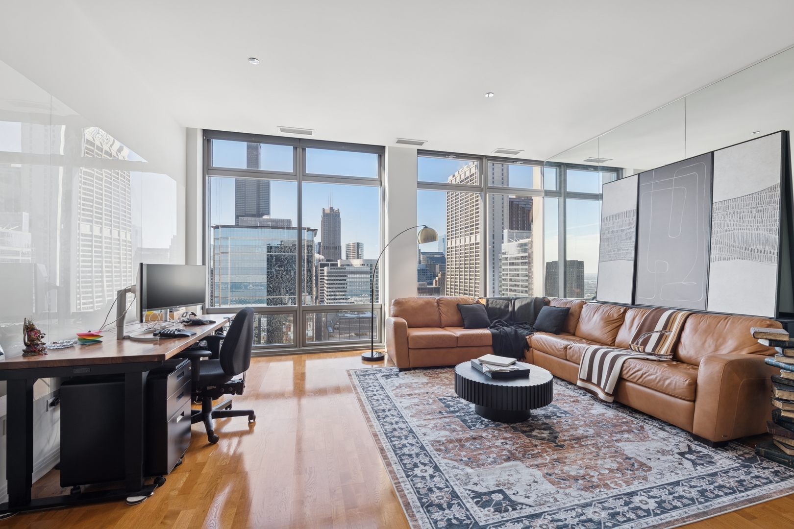 65 E Monroe Street Unit: 4111