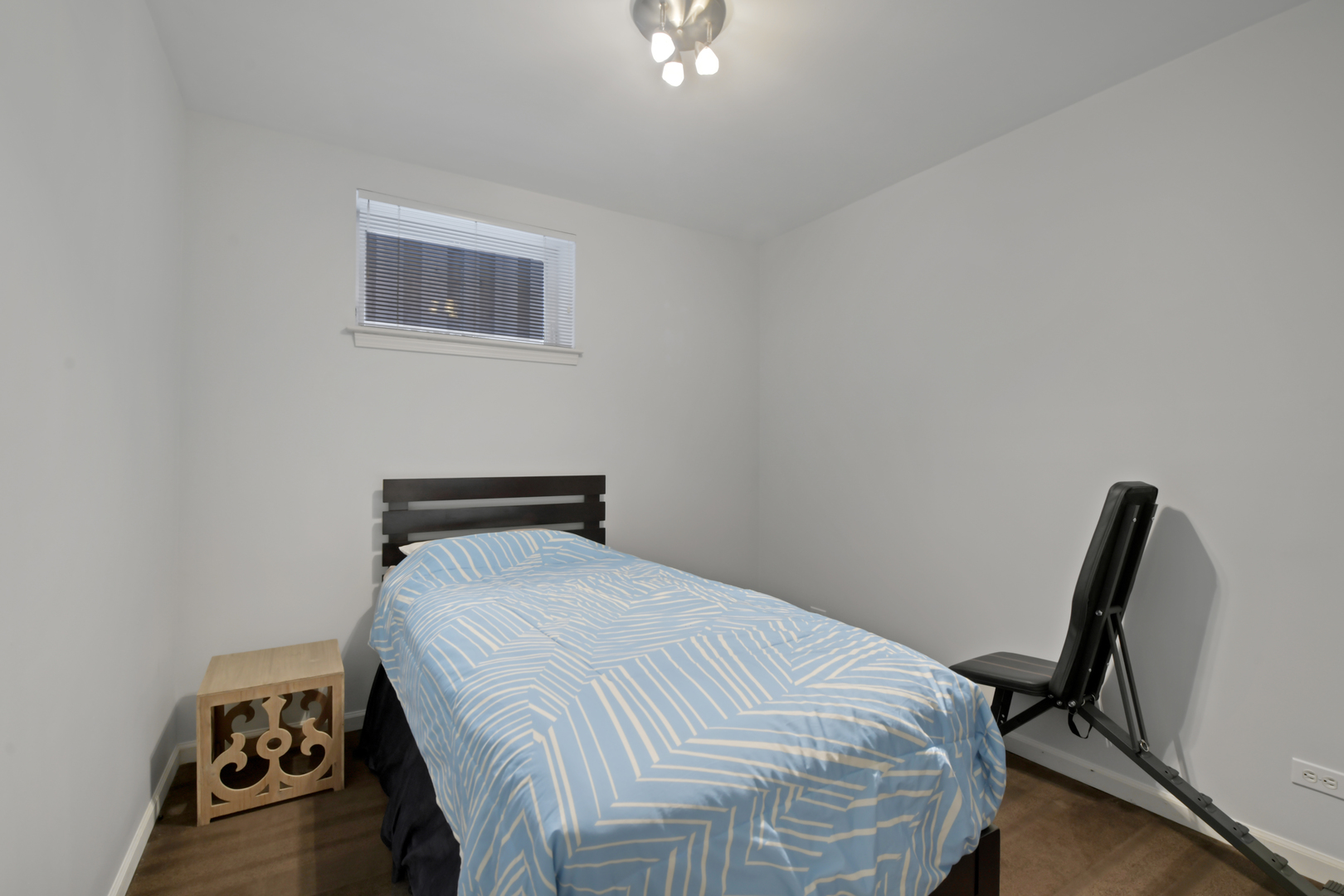 335 W Evergreen Avenue