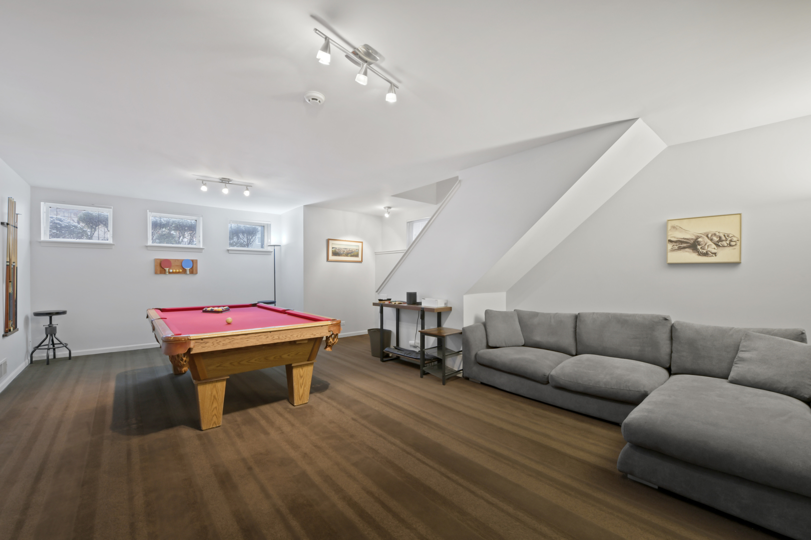 335 W Evergreen Avenue