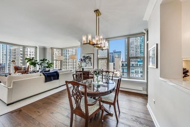 25 E Superior Street Unit: 1906