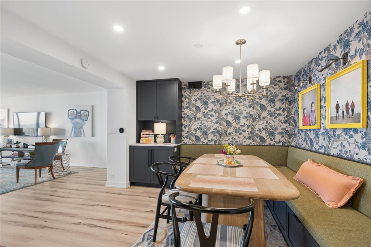 1212 N Lake Shore Drive Unit: 8BN