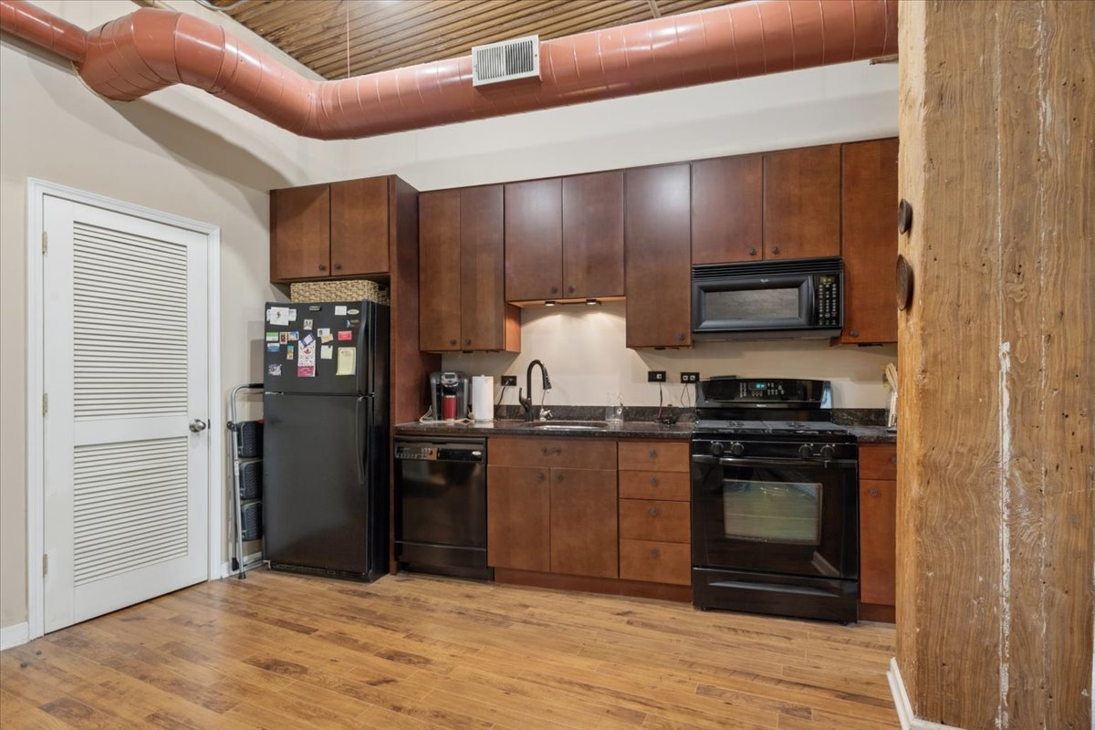 900 S Wabash Avenue Unit: 206