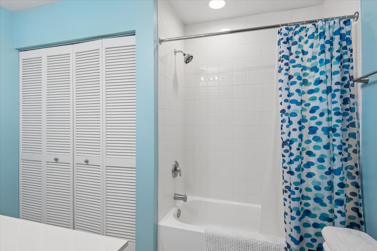 1255 S State Street Unit: 609
