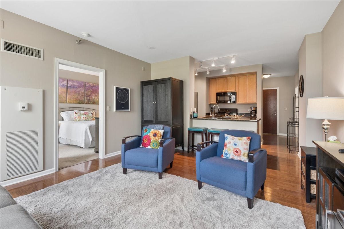 1255 S State Street Unit: 609