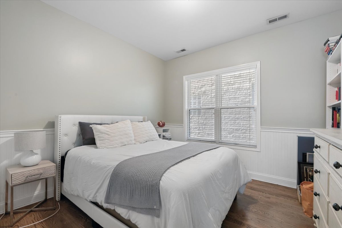1508 N Hudson Avenue Unit: 2