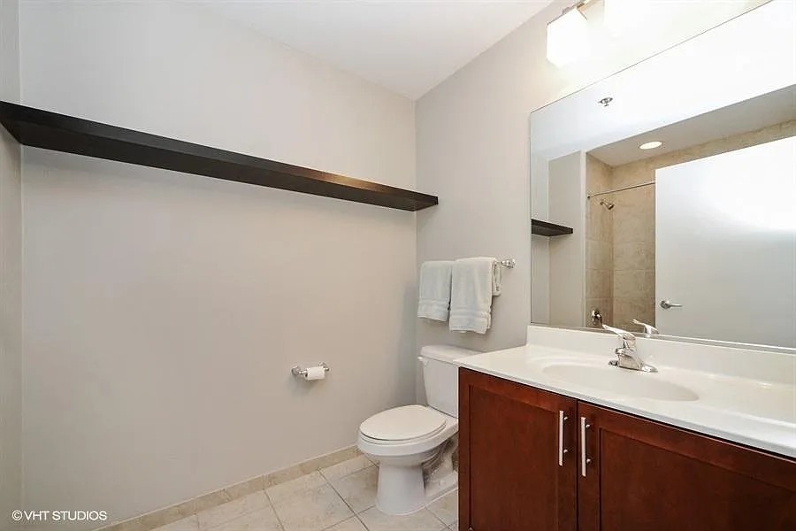 1255 S State Street Unit: 916