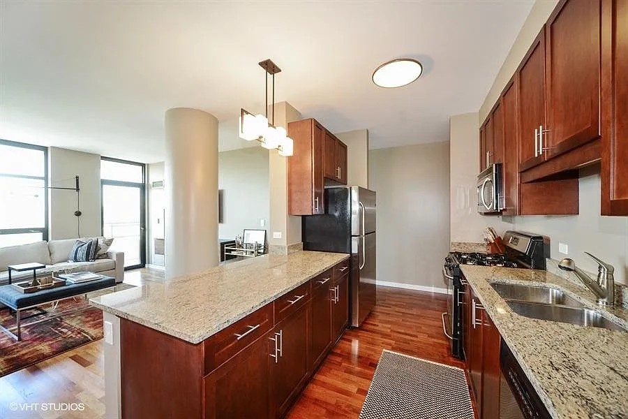 1255 S State Street Unit: 916