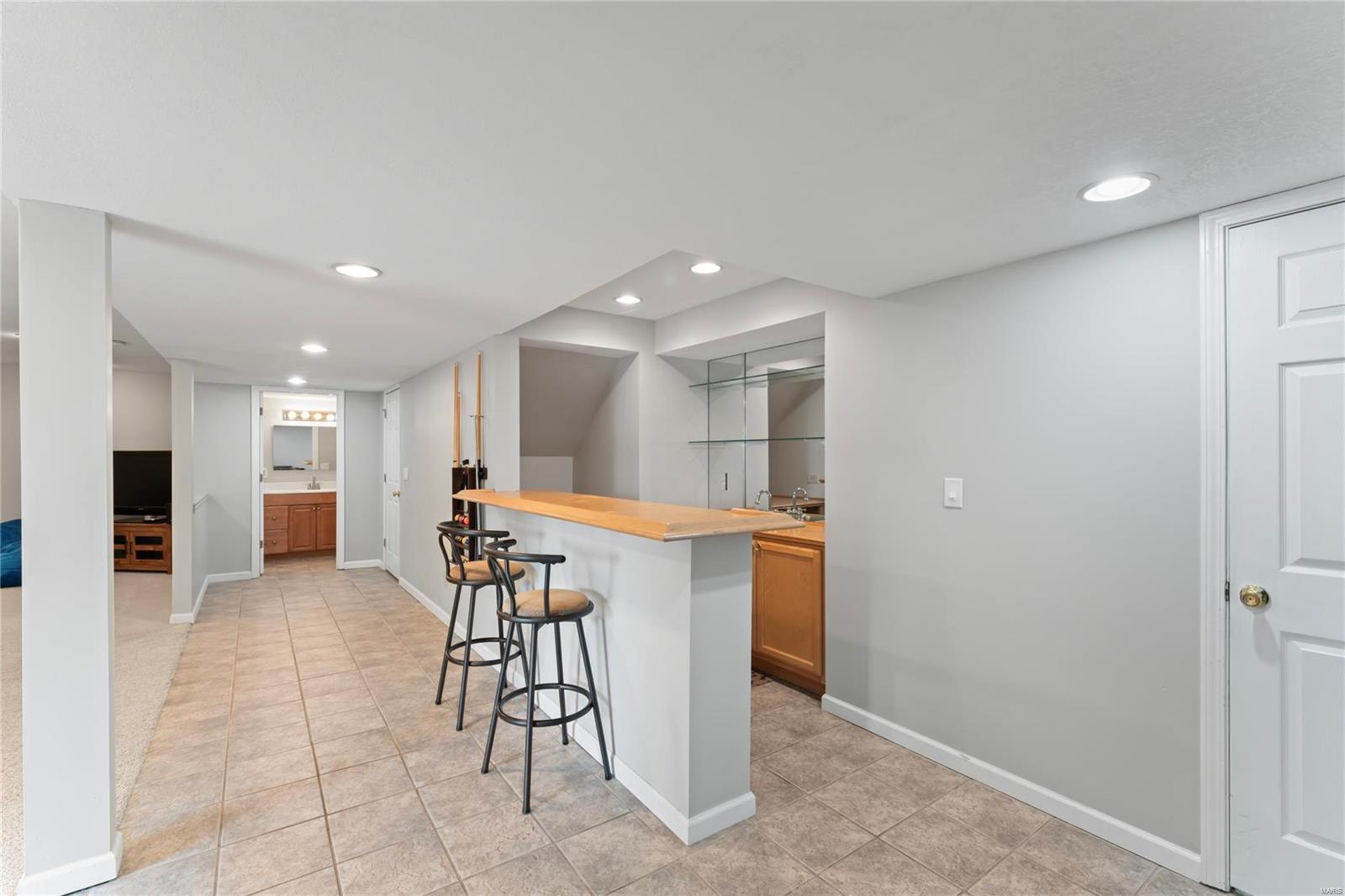 870 Top Notch Lane