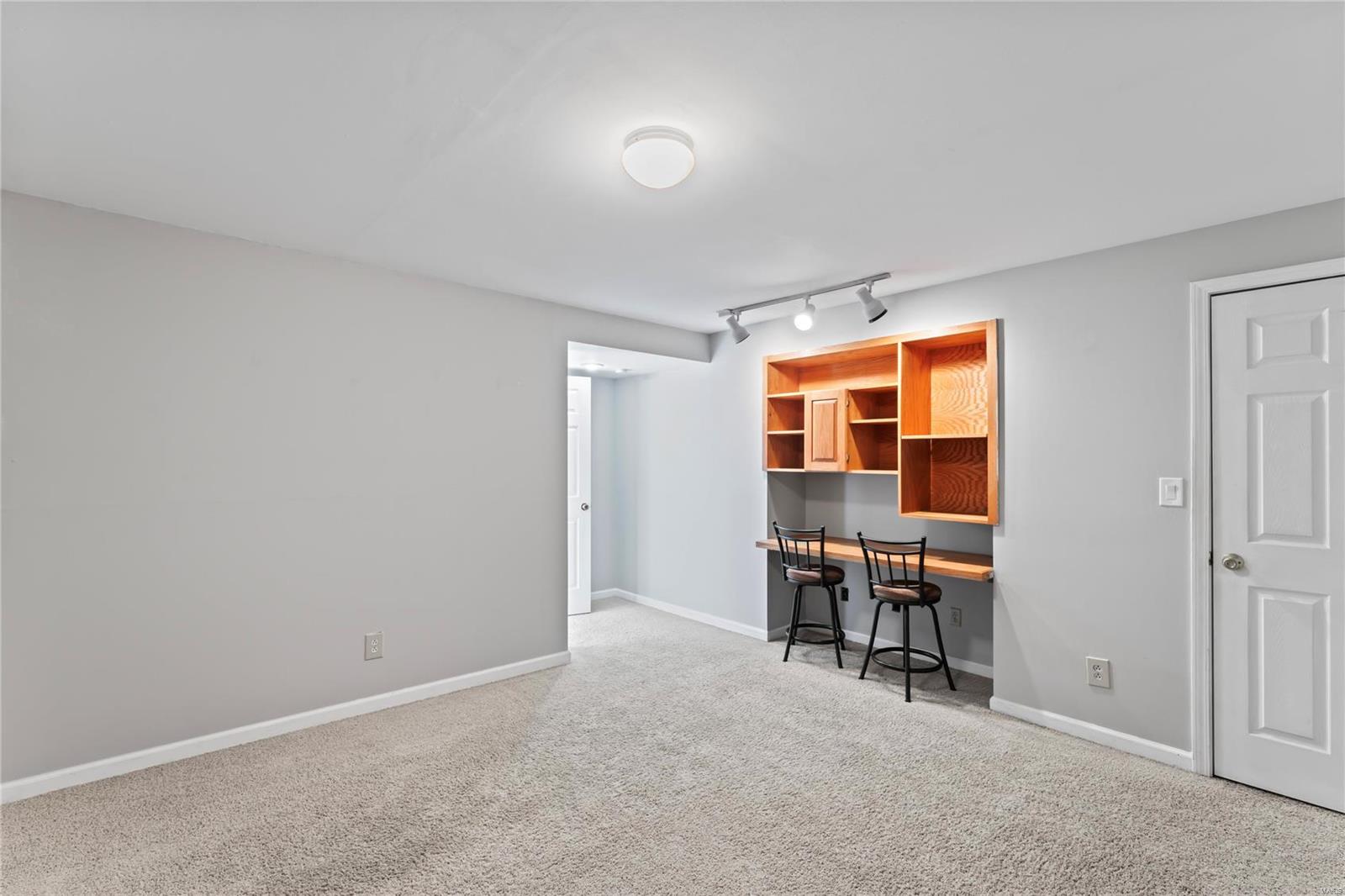 870 Top Notch Lane