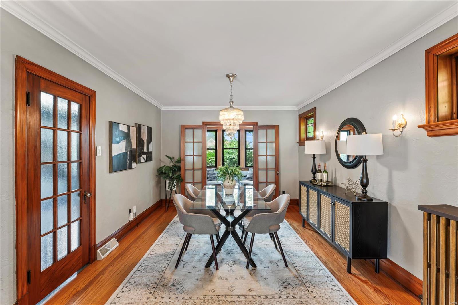 3862 French Court