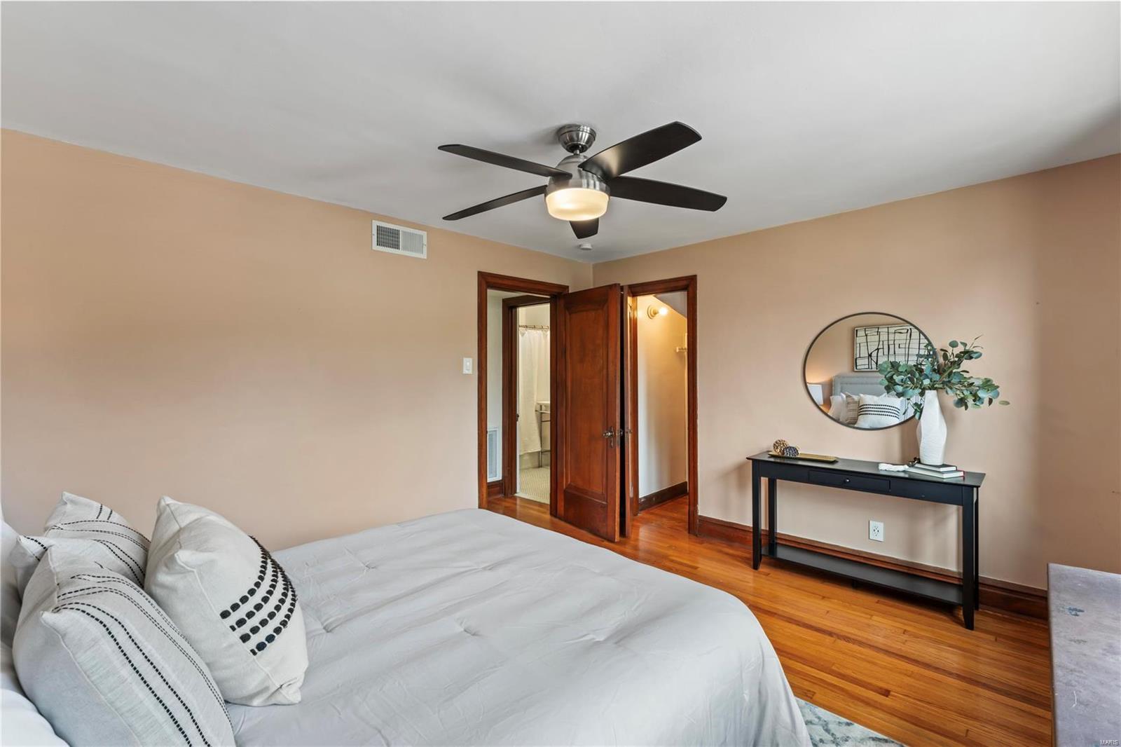 3862 French Court