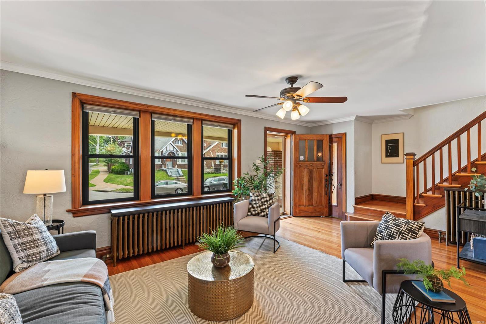 3862 French Court