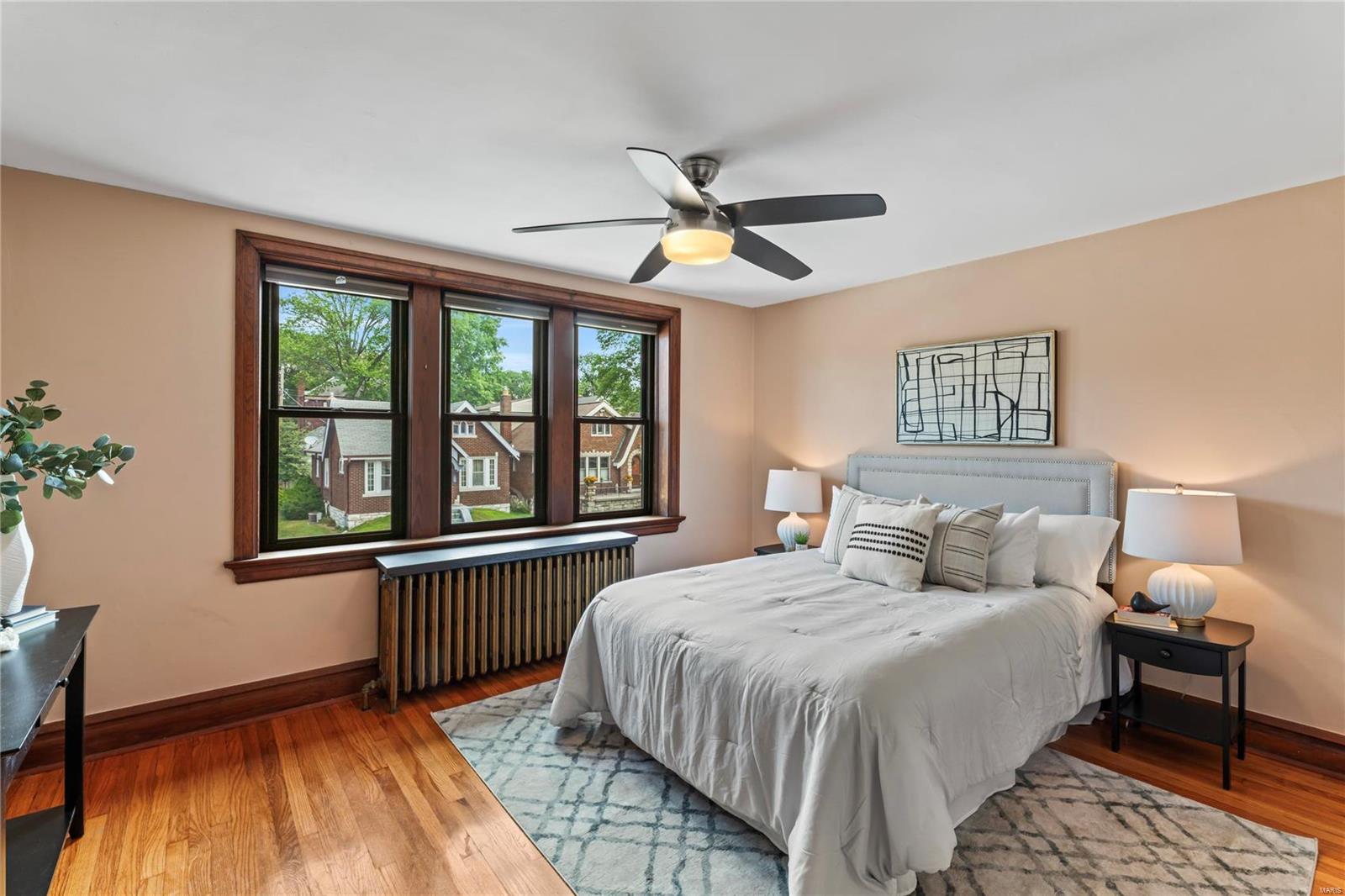 3862 French Court