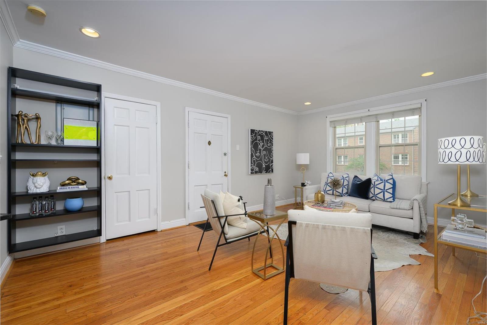 829 Westwood Drive Unit: 2E