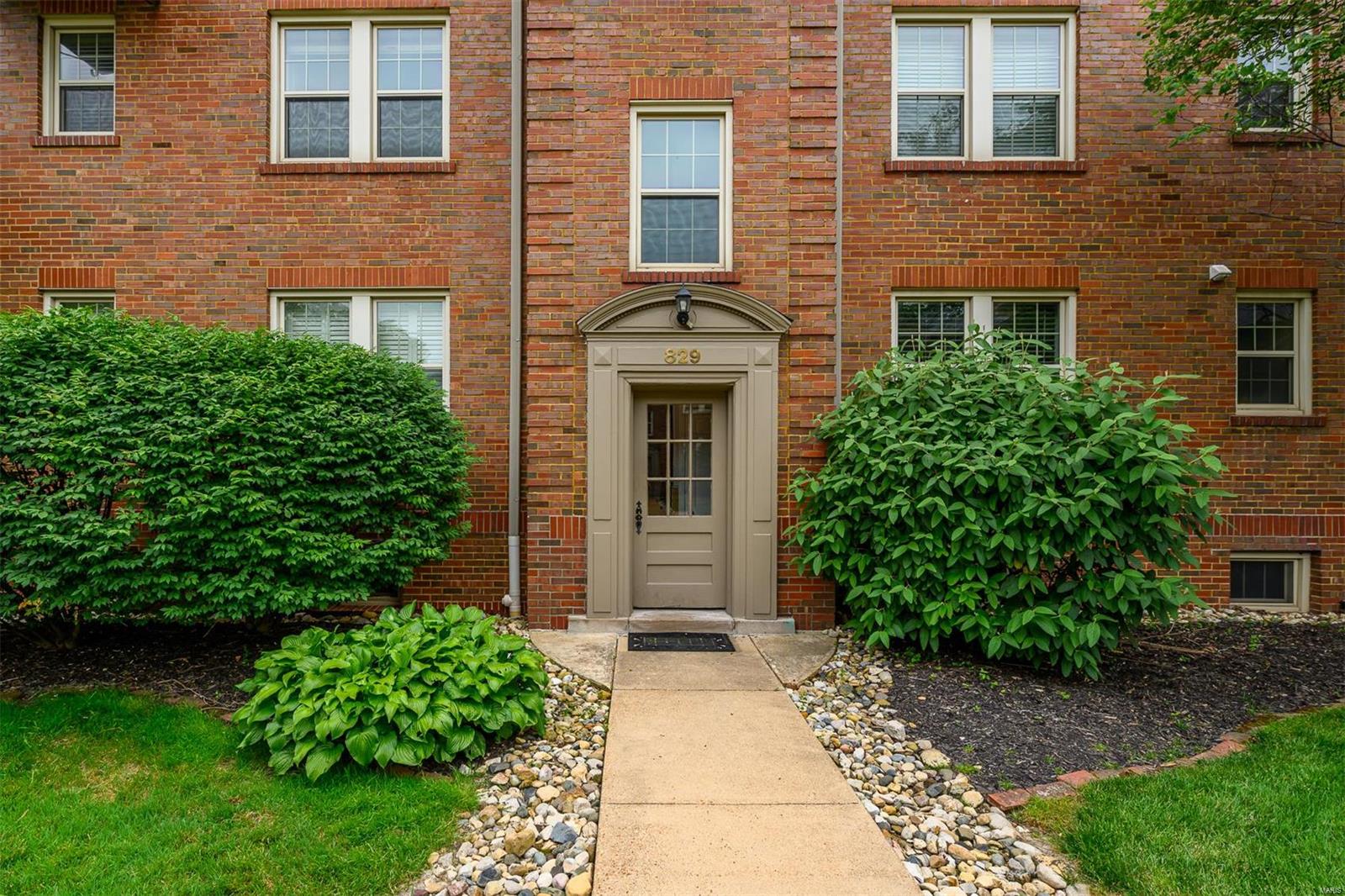 829 Westwood Drive Unit: 2E