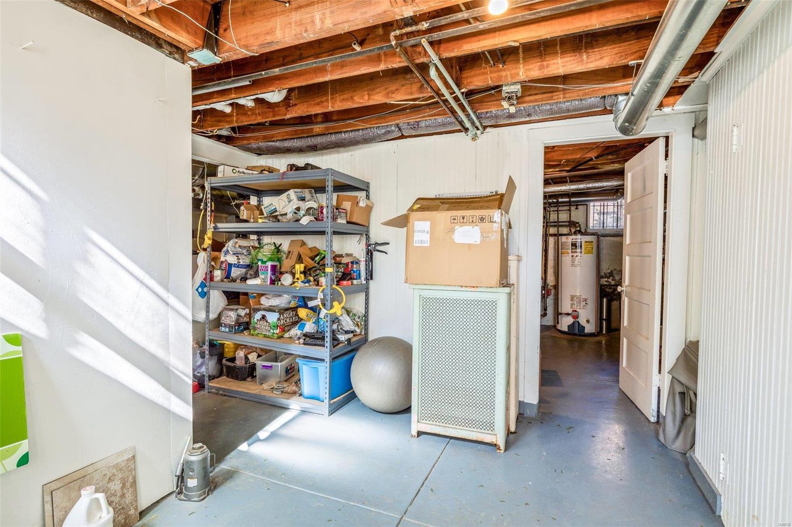 4649 Magnolia Avenue