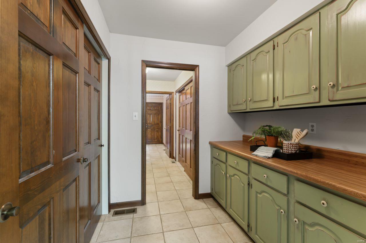 754 Cedar Field Court