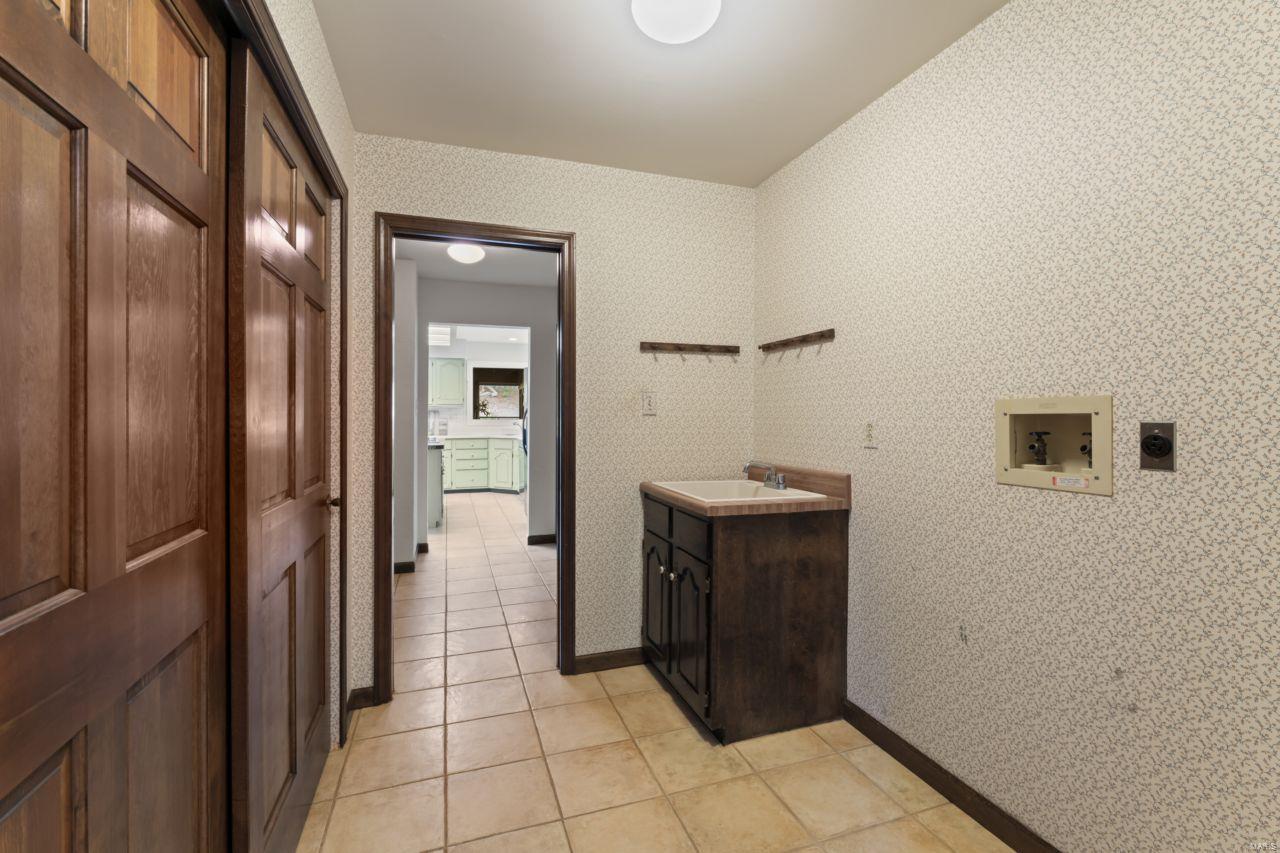 754 Cedar Field Court