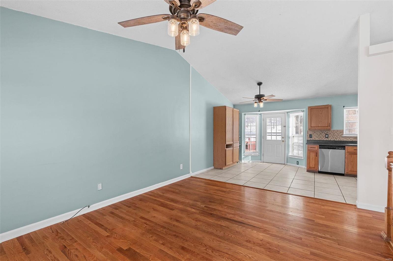 1707 Hilltop Lane