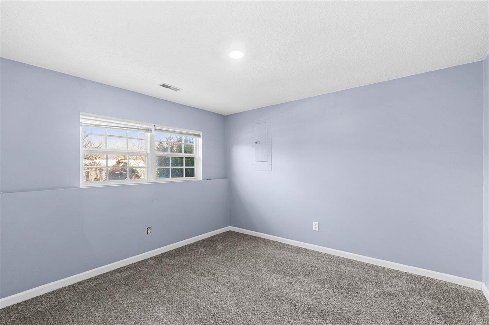 1707 Hilltop Lane