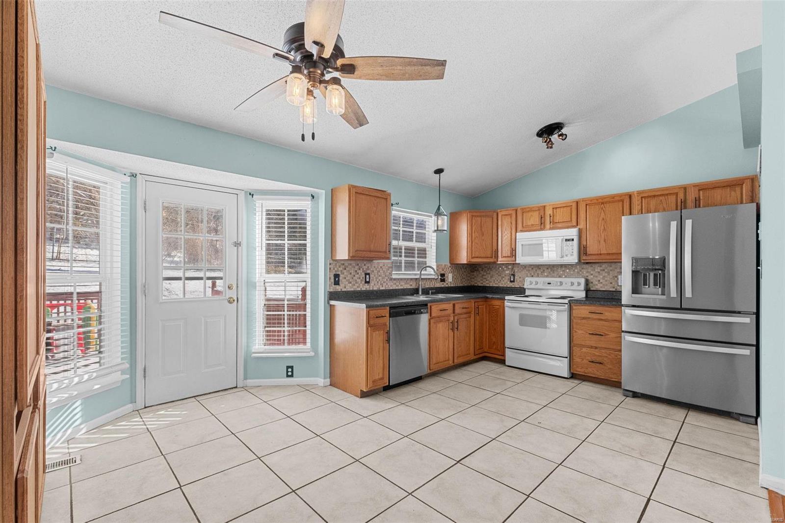 1707 Hilltop Lane